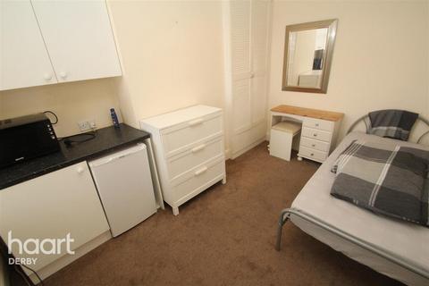 1 bedroom in a house share to rent, Nottingham Road, LOUGHBOROUGH