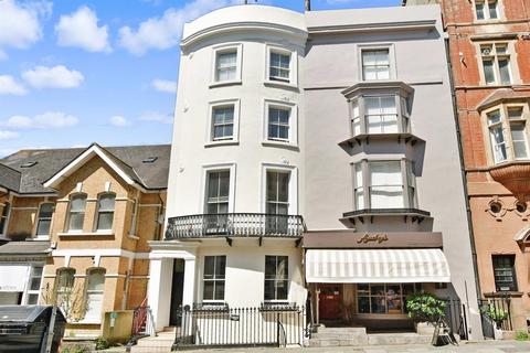 2 bedroom flat for sale, Holland Road, Hove, East Sussex