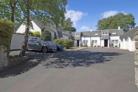 2 bedroom terraced house for sale - 3 Newmills Court, 460 Lanark Road West, Balerno, Edinburgh