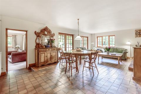Sorrel Cottage Lavington Common, Graffham, Petworth, GU28 0QL