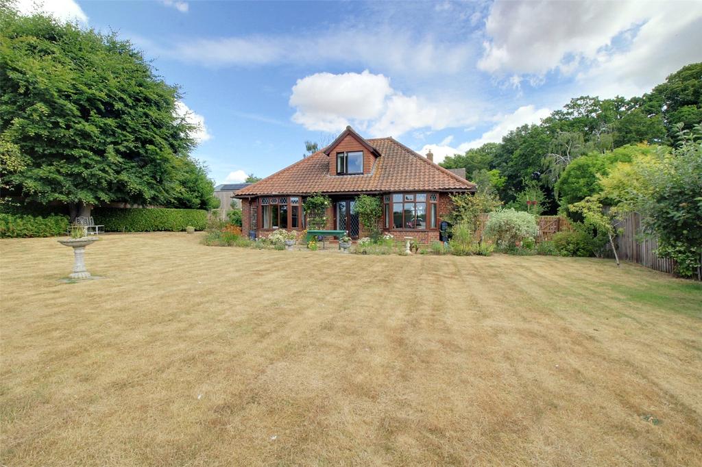 Mill Road, Reepham, Norwich, Norfolk... 3 bed bungalow £525,000