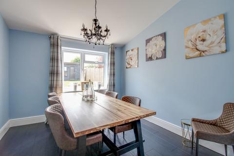 71 Weston Avenue, Leighton Buzzard, LU7 4QZ