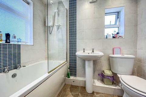 9 Walter Terrace, Easington Lane, Houghton Le Spring, DH5 0JJ