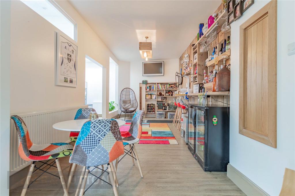 Bar/Family Room