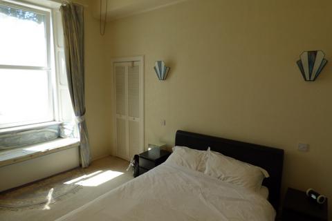 2 bedroom flat to rent, McDonald Road, Bonnington, Edinburgh, EH7