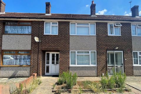 6 Cherry Walk, Rainham, RM13 7RA