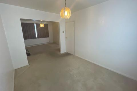6 Cherry Walk, Rainham, RM13 7RA