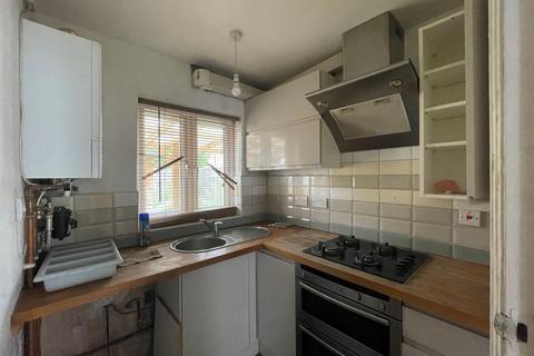 17 Burnham Crescent, Dartford, DA1 5BA