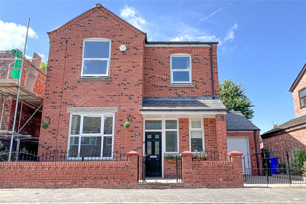 Belgrave Road, New Moston... 4 bed detached house £350,000