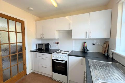 2 bedroom flat to rent, Beachmont Place, Dunbar, EH42