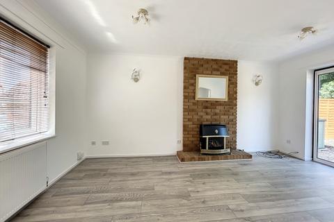 8 Dowling Close, Snodland, ME6 5PF