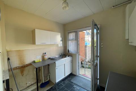 9 Hind Crescent, Erith, DA8 3BP