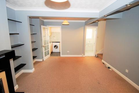 1 bedroom flat for sale, High Street, Bagshot