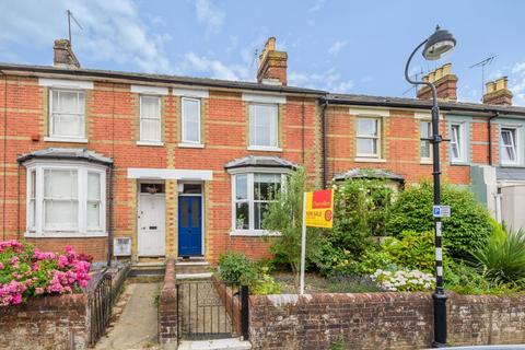 8 Cliddesden Road, Basingstoke, RG21 3DU