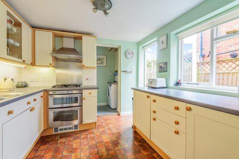 8 Cliddesden Road, Basingstoke, RG21 3DU