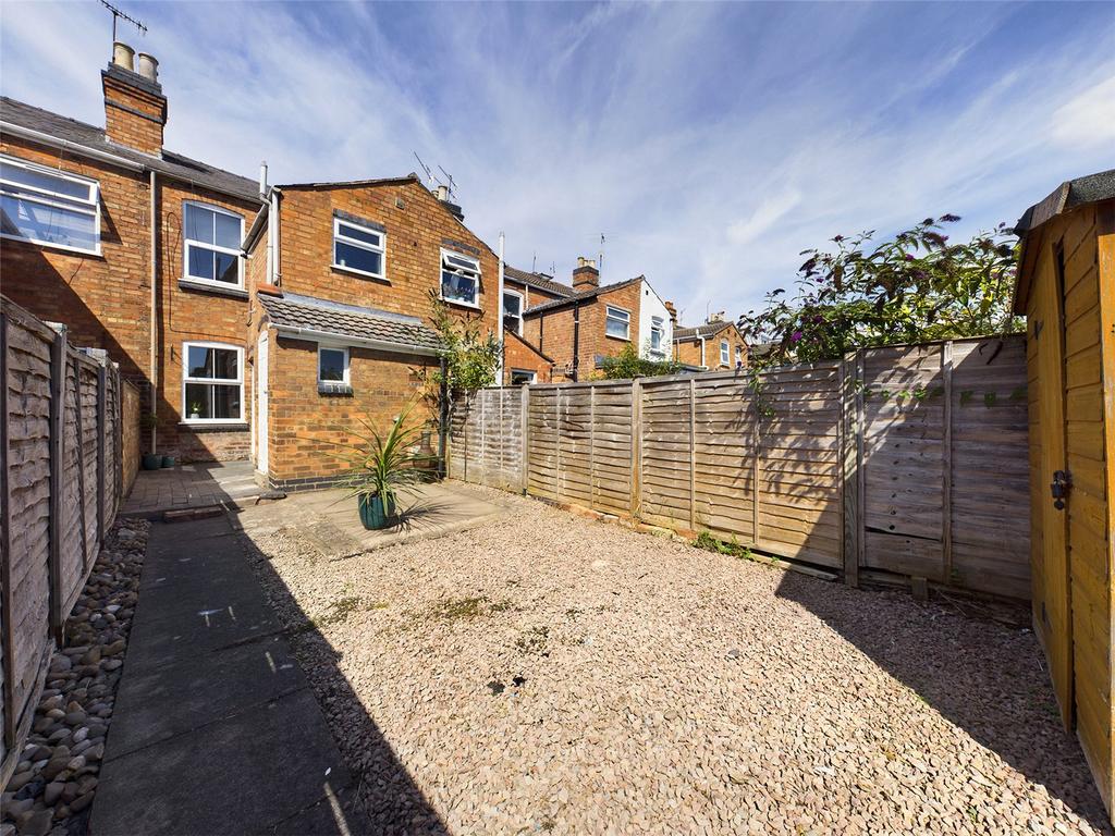 Lower Chestnut Street Worcester Wr1 2 Bed Terraced House £200 000