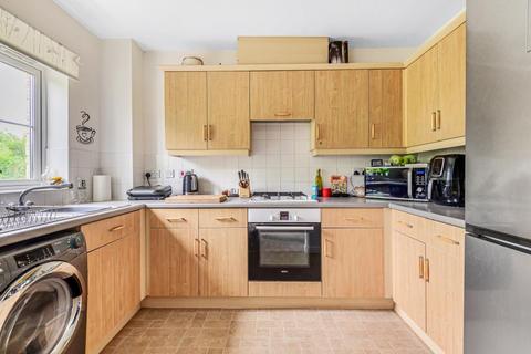 Flat 6, 3 Hyde Meadow View, Witney, OX28 6FP