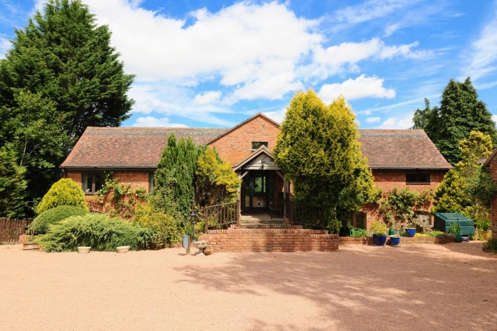 Warren Lane, Aston Crews, RossonWye 4 bed country house £825,000