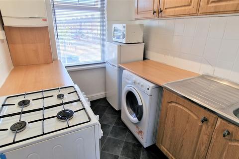 1 bedroom flat to rent, Ripple Road, Barking, Essex
