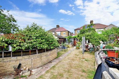 206 Northdown Road, Welling, DA16 1NF