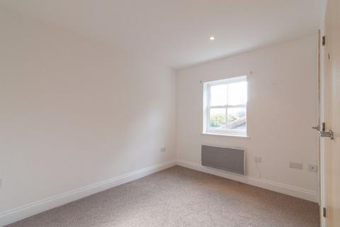 Flat 6, 61 Arragon Road, Twickenham, TW1 3NG