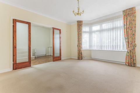 2 The Drive, Edgware, HA8 8PR