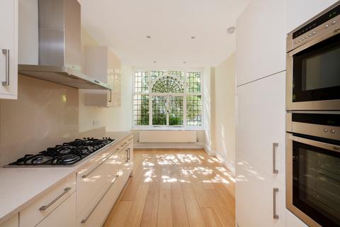 5 Downshire Hill, London, NW3 1NR