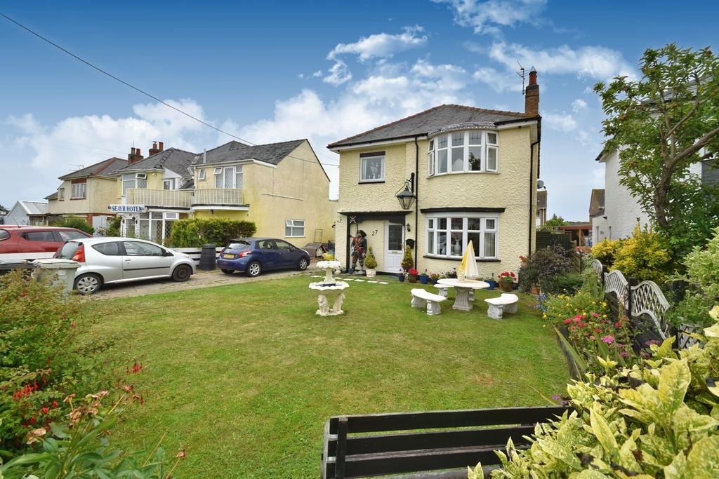 South Road, Chapel St Leonards, PE24 5 bed detached house for sale £
