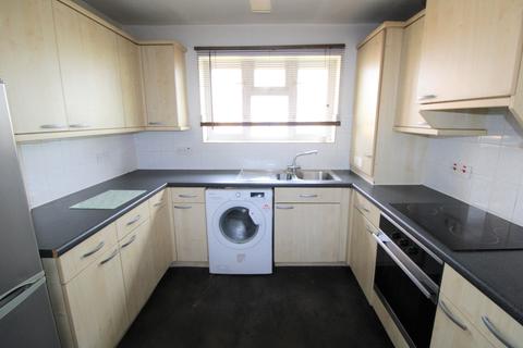11 Moultrie Way, Upminster, RM14 1NB