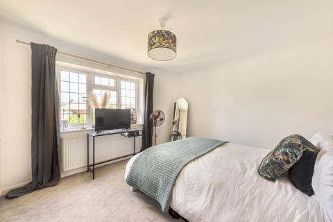 undefined, Gable Court, Beechway, Guildford, GU1