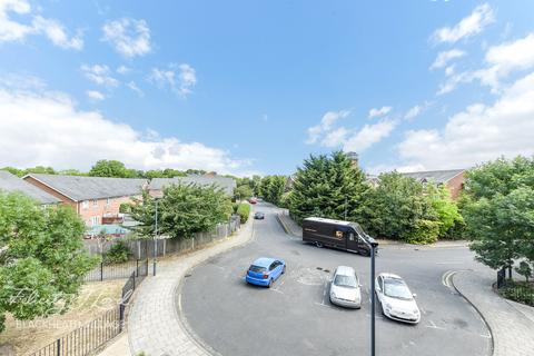 37 Brook Square, London, SE18 4NB