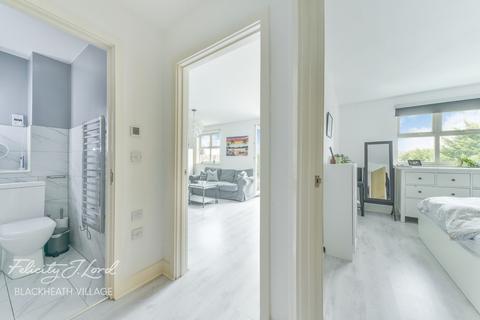 37 Brook Square, London, SE18 4NB