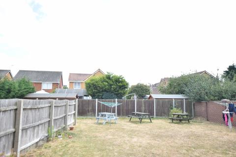2 bedroom flat for sale - Clacton-on-Sea