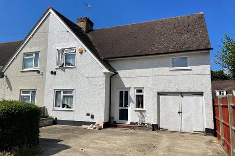 6 Stanwell Close, Stanwell, Staines-upon-thames, TW19 7LL