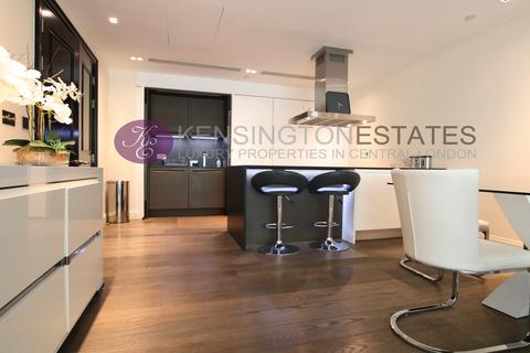 3 bedroom apartment to rent, Kensington High Street, London W14