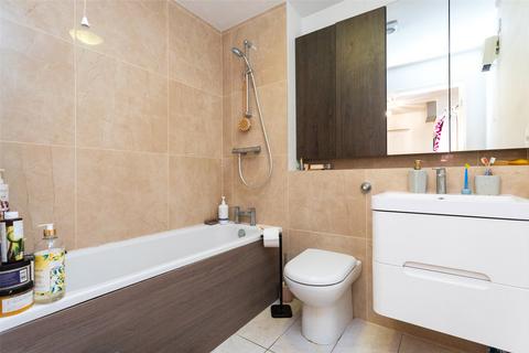 1 bedroom apartment for sale, Martlesham Walk, Colindale, NW9