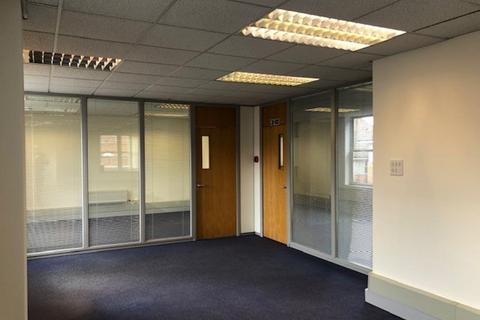 Office to rent, 6 Eastgate Court, High Street, Guildford, GU1 3DE