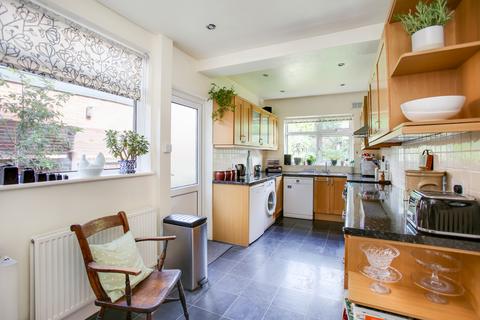 13 Vallis Way, London, W13 0DD
