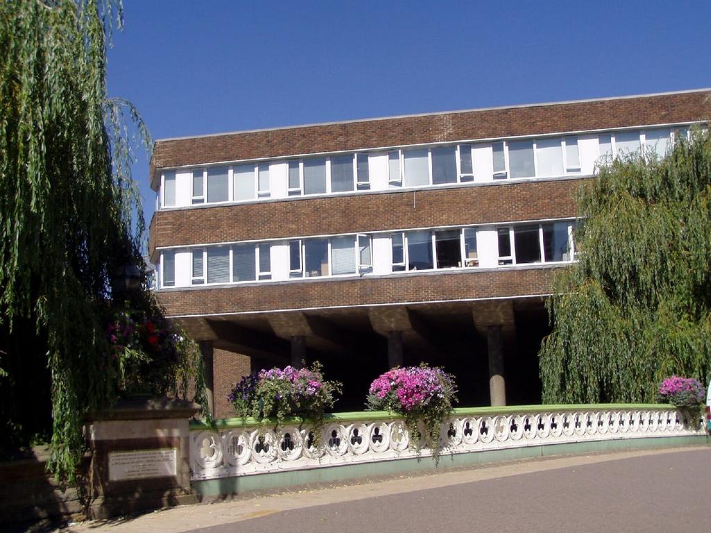 Friary Ct 3.JPG