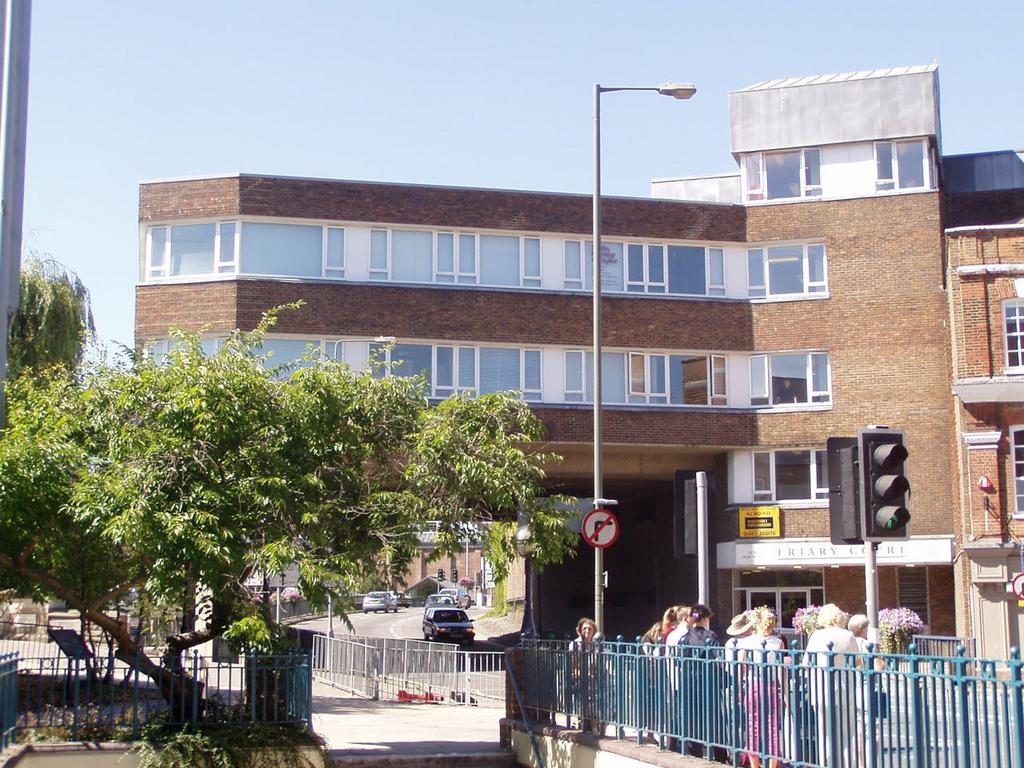 Friary Ct 4.JPG