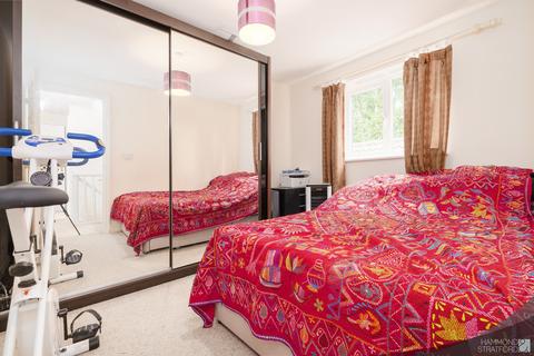 9 Camelia Close, Hethersett, Norwich, NR9 3FL