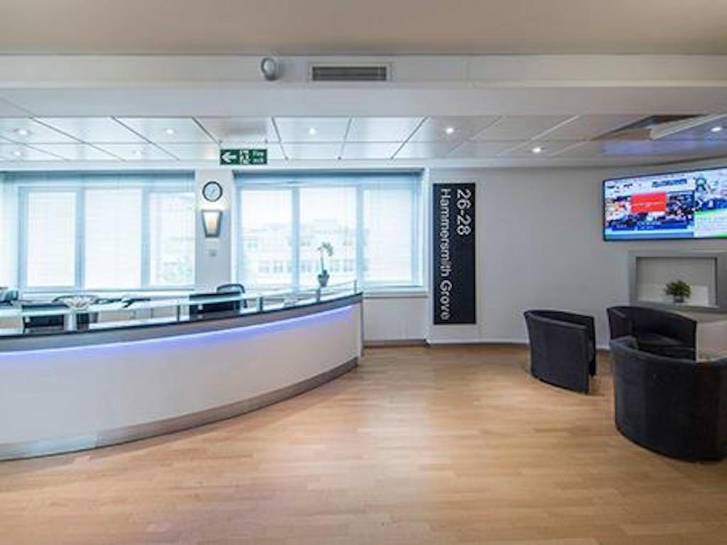 2628, Hammersmith Grove, London, W6 7BA Office to rent £270 pcm (£62 pw)