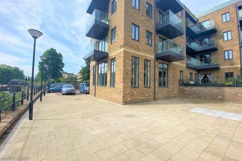 Retail property (high street) to rent, Unit 3 Lion Wharf, Swan Court, Old Isleworth, TW7 6RJ