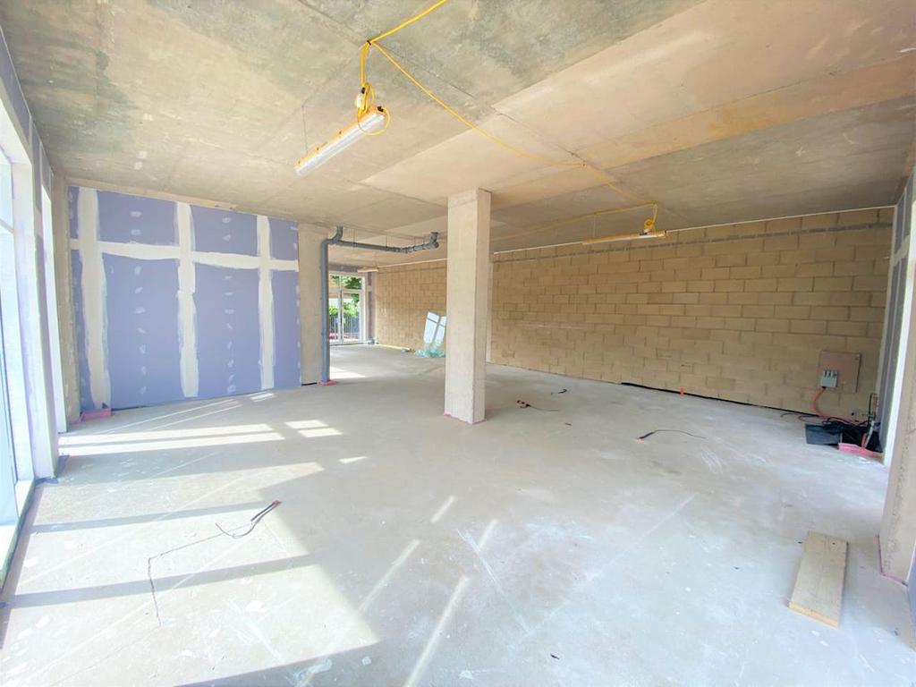 Unit 3 Lion Wharf  Old Isleworth 6 Copy 2.jpg