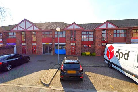 Industrial unit to rent, Hounslow Business Park, Unit 5, Hounslow Business Park, Hounslow, TW3 3UD