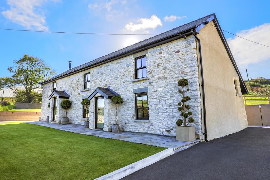 Maendy, Cowbridge, Vale of 4 bed detached house £950,000