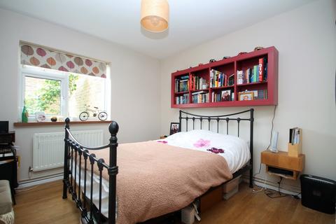 2 bedroom ground floor flat for sale - St Bernards Court, Sompting Road, Lancing, BN15 9HH