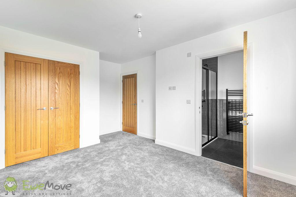 Bedroom 4 (Double with Ensuite)