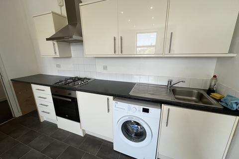 1 bedroom apartment to rent, North Circular Road, London