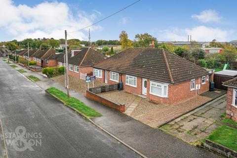 3 bedroom semi-detached bungalow for sale - Lone Barn Road, Sprowston, Norwich
